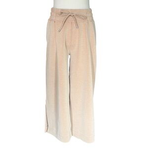 Lululemon Soft Ambitions High Rise Crop